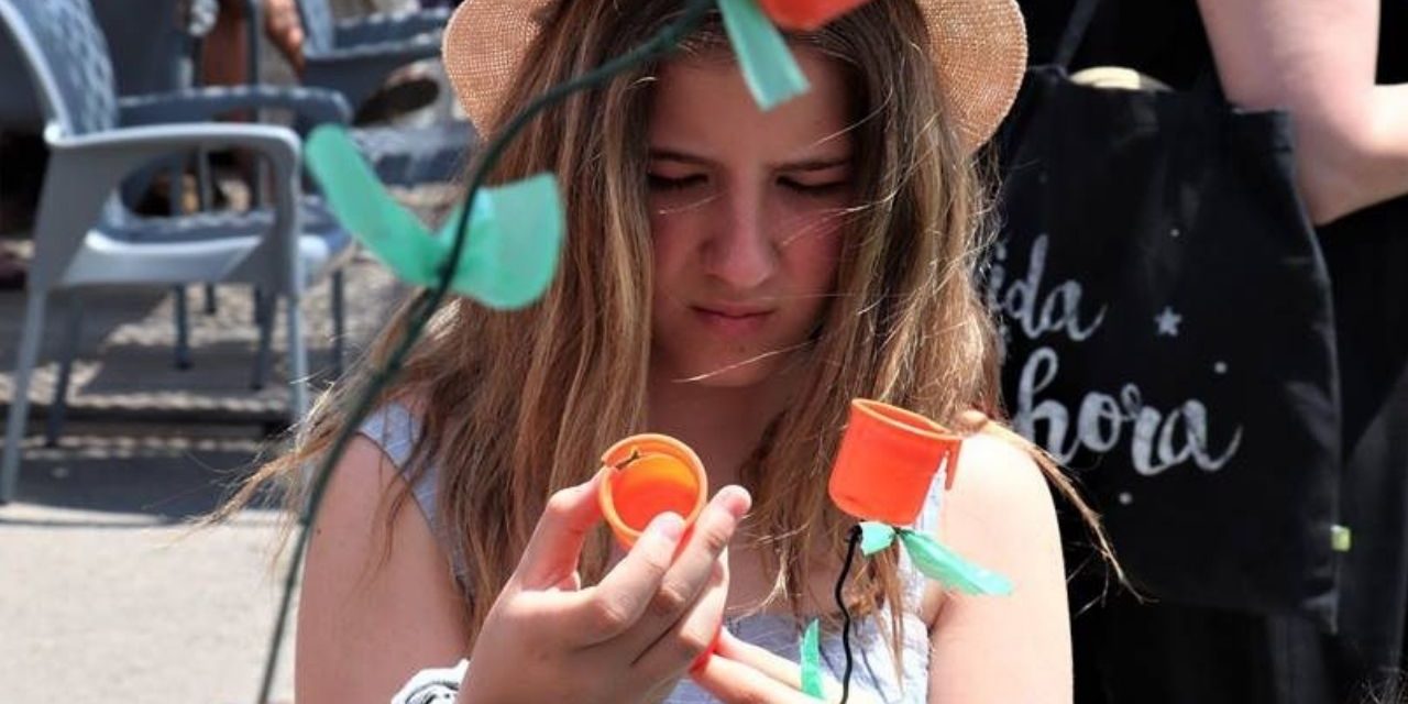 Talleres para niños reciclado con Bioagradables Talleres para niños reciclado con Bioagradables