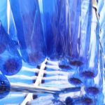 Escultura Cinta de Moebius con botellas de plástico